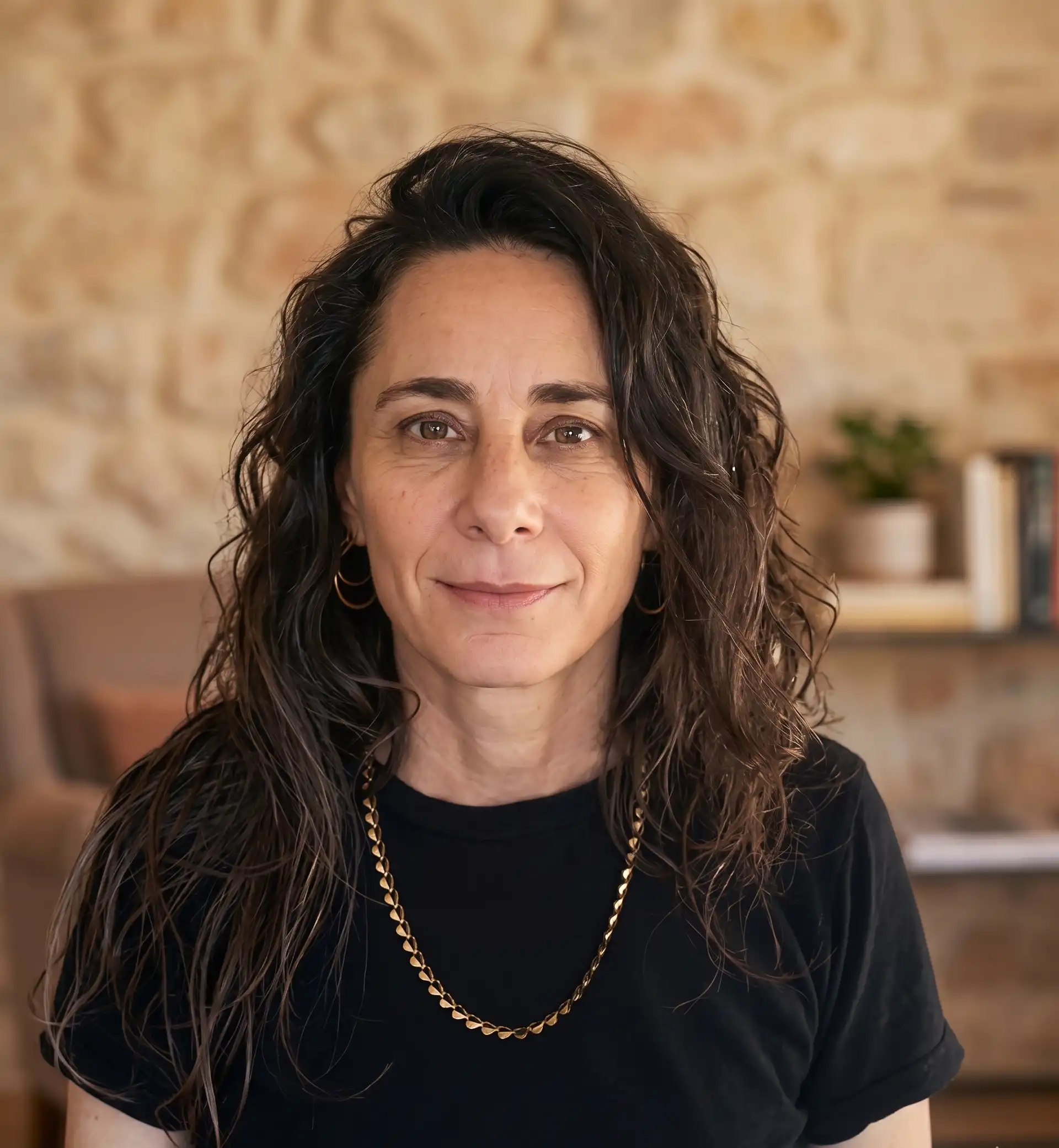 נטע פיטרסון  מנהלת הבית